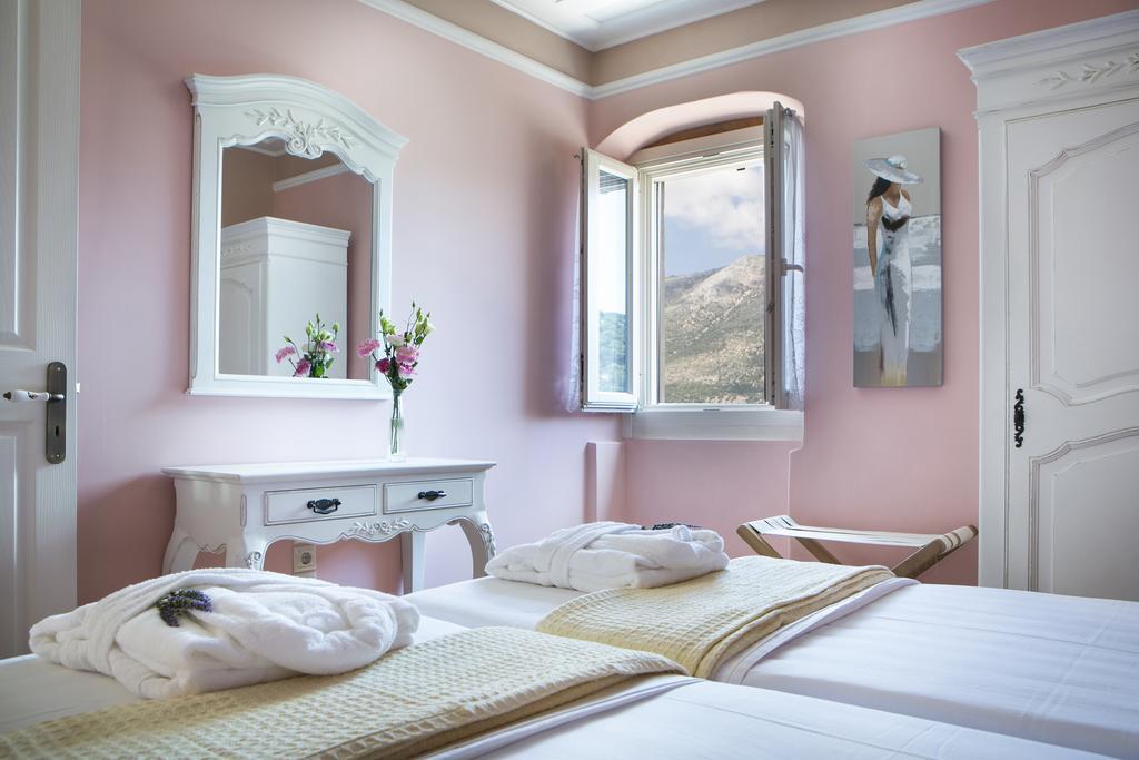 Iconic Villas - Villa Vada Agia Efimia Oda fotoğraf